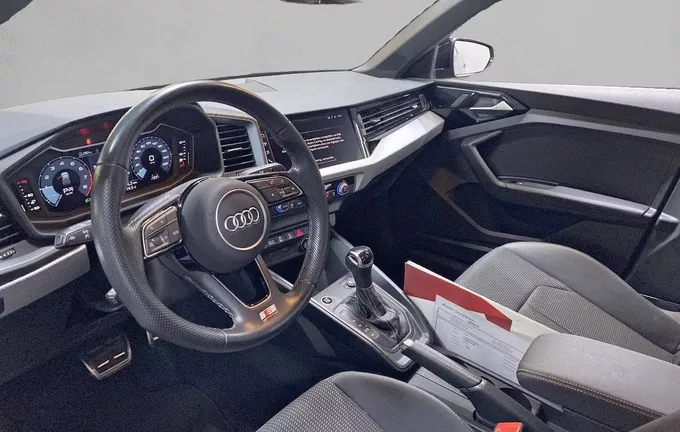 AUDI A1 Sportback 30 TFSI 110 ch S tronic 7 S Line photo 11 2127758