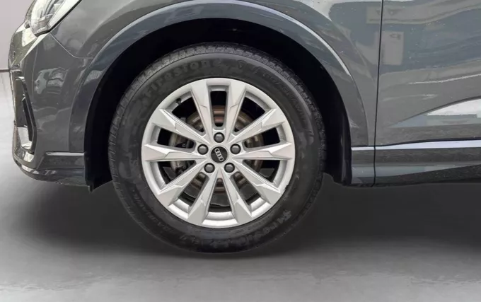 AUDI Q3 Sportback 35 TDI 150 ch S tronic 7 Design photo 9 21325065