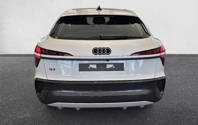 AUDI Q3 Sportback e-hybrid 272 ch S tronic 6 Advanced extérieur arrière 6934