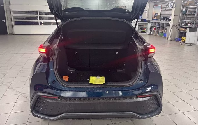 TOYOTA C-HR Hybride 200 Design photo 10 1102687