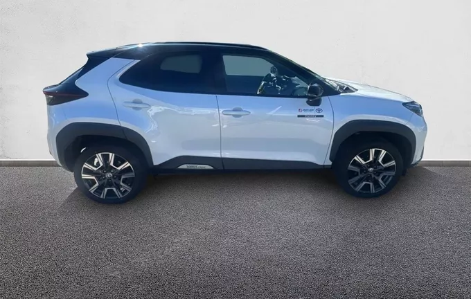 TOYOTA YARIS CROSS Hybride 130h AWD-i Trail extérieur côté droit 159290
