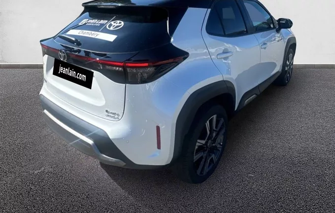 TOYOTA YARIS CROSS Hybride 130h AWD-i Trail extérieur trois quart arrière droit 159290