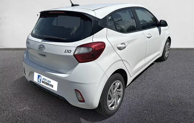 HYUNDAI I10 1.0 67 ECO Intuitive extérieur trois quart arrière droit 14004