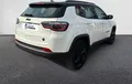 Miniature JEEP COMPASS 1.4 I MultiAir II 140 ch BVM6 Brooklyn Edition extérieur trois quart arrière droit 560921