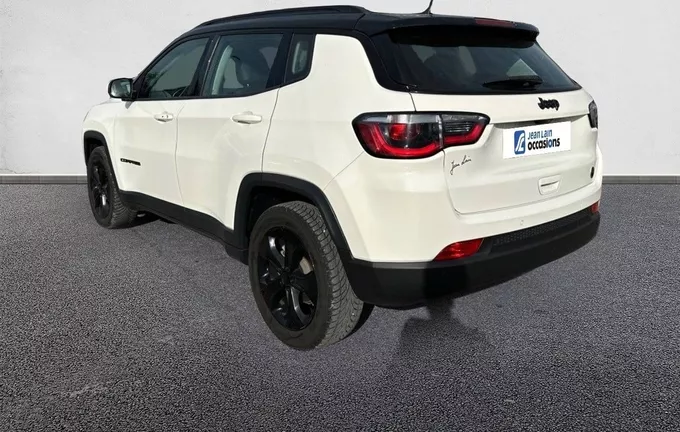 JEEP COMPASS 1.4 I MultiAir II 140 ch BVM6 Brooklyn Edition extérieur trois quart arrière gauche 560921