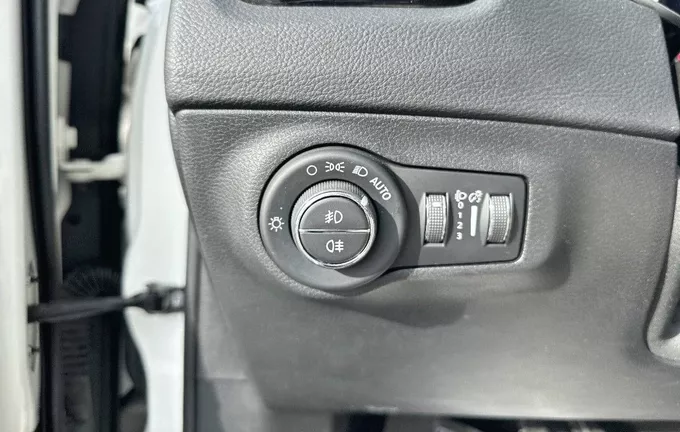 JEEP COMPASS 1.4 I MultiAir II 140 ch BVM6 Brooklyn Edition photo 22 560921