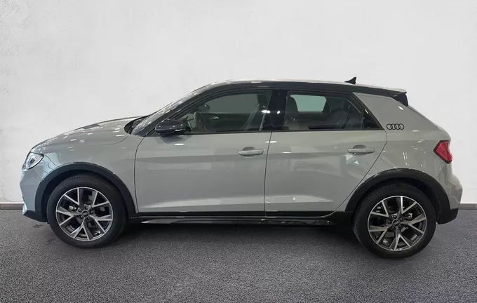 AUDI A1 Allstreet 30 TFSI 116 ch S tronic 7 Avus extérieur côté gauche 2124719