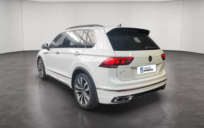 VOLKSWAGEN TIGUAN 1.5 TSI 150ch DSG7 R-Line extérieur trois quart arrière gauche 2124292