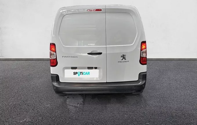PEUGEOT PARTNER FOURGON M 650 KG BLUEHDI 100 S&S BVM6 extérieur trois quart arrière droit 946092