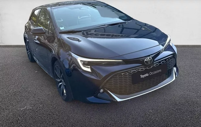 TOYOTA COROLLA HYBRIDE 196ch GR Sport extérieur trois quart avant droit 1103725