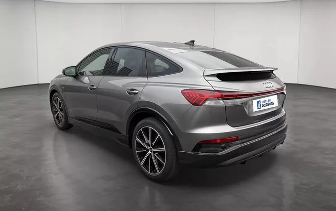 AUDI Q4 E-TRON Sportback 45 285 ch 82 kWh extérieur trois quart arrière gauche 2133437