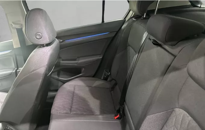 VOLKSWAGEN GOLF 1.5 eHybrid 204 DSG6 VW Edition extérieur arrière 2124740