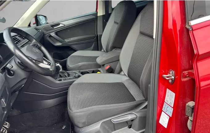 VOLKSWAGEN TIGUAN 2.0 TDI 150ch DSG7 4Motion Active extérieur trois quart arrière droit 2130986