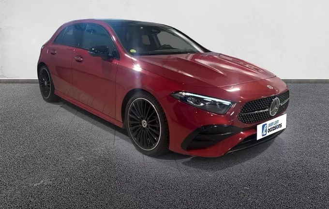 MERCEDES CLASSE A 200 d AMG Line extérieur trois quart avant droit 2129866