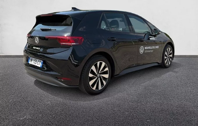 VOLKSWAGEN ID.3 Neo 50 kWh Life extérieur trois quart arrière droit 9721
