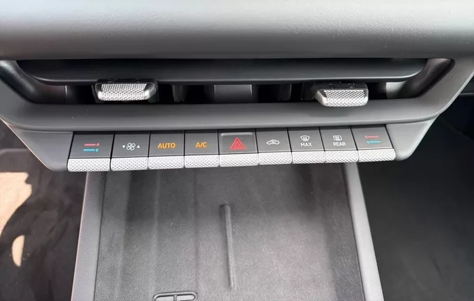 VOLKSWAGEN ID.3 Neo 50 kWh Life photo 14 9721