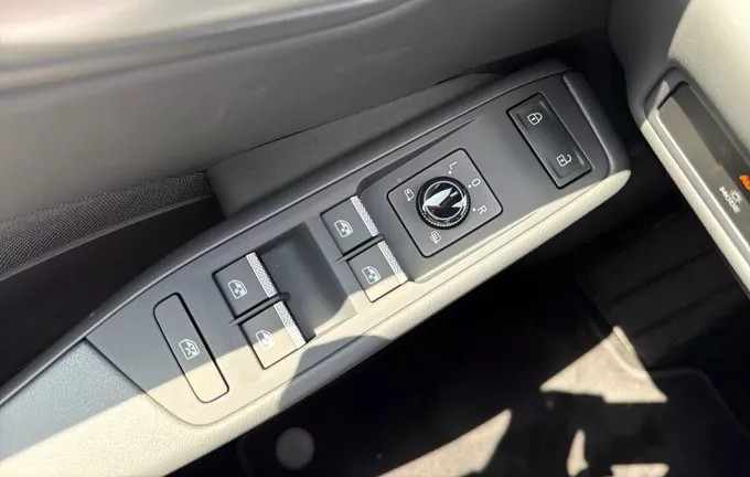 VOLKSWAGEN ID.3 Neo 50 kWh Life photo 20 9721