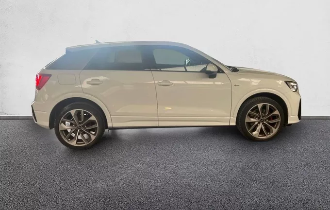 AUDI Q2 35 TDI 150 S tronic 7 quattro S line Plus extérieur côté droit 2131156