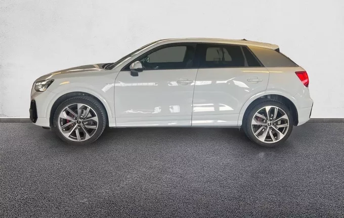 AUDI Q2 35 TDI 150 S tronic 7 quattro S line Plus extérieur côté gauche 2131156