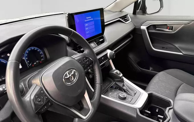 TOYOTA RAV4 Hybride Pro 222 ch AWD-i Dynamic Business + "Beyond Zero Academy" photo 18 1103978