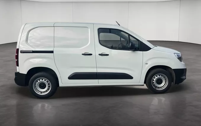 OPEL COMBO CARGO M 650 KG PURETECH 110 S&S BVM6 extérieur côté droit 946429