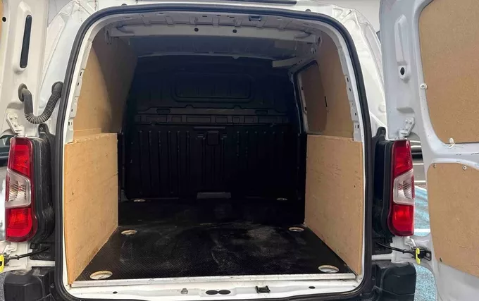 OPEL COMBO CARGO M 650 KG PURETECH 110 S&S BVM6 photo 10 946429