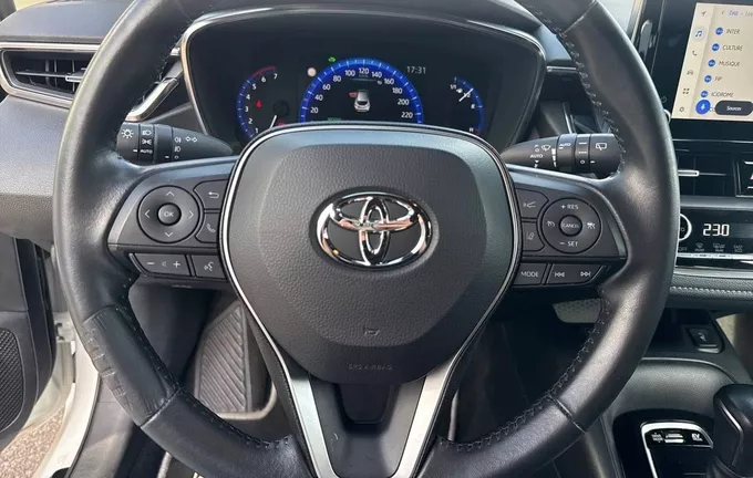 TOYOTA COROLLA HYBRIDE Corolla Pro Hybride 122h Dynamic Business + Programme Beyond Zero Academy photo 12 1103739