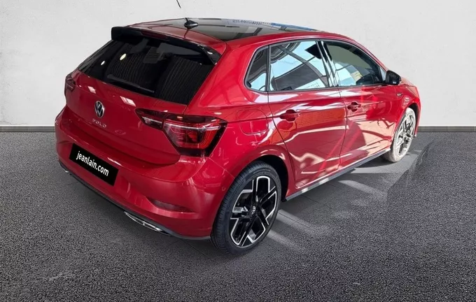VOLKSWAGEN POLO 1.0 TSI 116 S&S DSG7 R-Line extérieur trois quart arrière droit 1878
