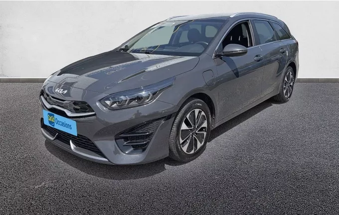 KIA CEED SW 1.6 GDi Hybride Rechargeable 141ch DCT6 Active extérieur trois quart avant gauche 213249