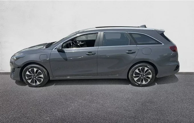 KIA CEED SW 1.6 GDi Hybride Rechargeable 141ch DCT6 Active extérieur trois quart arrière gauche 213249