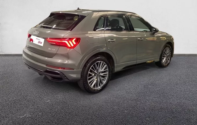 AUDI Q3 35 TDI 150 ch S line extérieur trois quart arrière droit 2127200