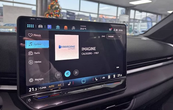 VOLKSWAGEN T-ROC 1.5 eTSI EVO2 Hybrid 150 ch DSG7 R-Line photo 15 9654