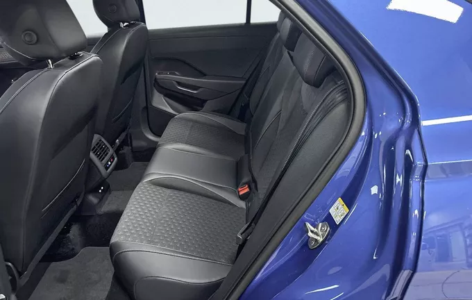 VOLKSWAGEN T-ROC 1.5 eTSI EVO2 Hybrid 150 ch DSG7 R-Line photo 17 9654