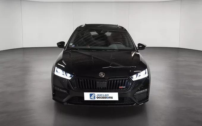 SKODA OCTAVIA Combi 2.0 TSI 245 ch DSG7 RS extérieur avant 2132672