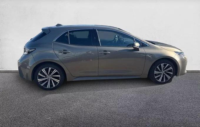 TOYOTA COROLLA Hybride 122h Design extérieur côté droit 1103234