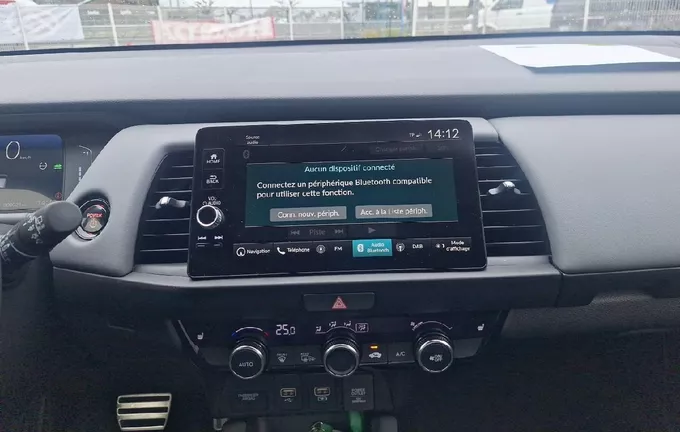 HONDA JAZZ e:HEV 1.5 i-MMD Advance Sport photo 16 6137762