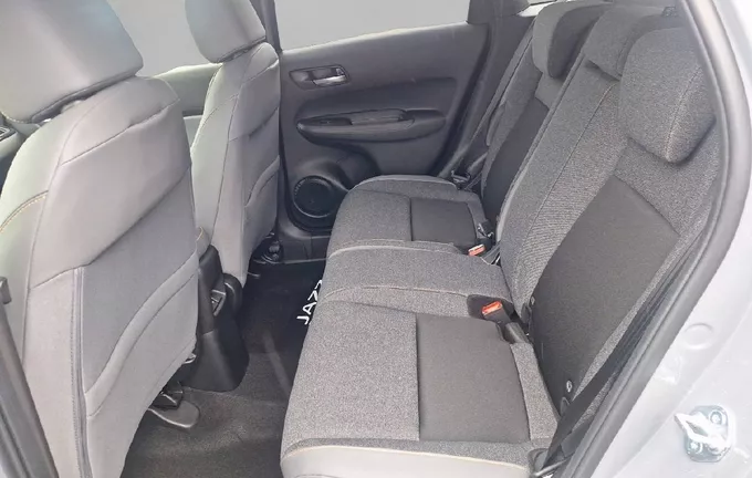 HONDA JAZZ e:HEV 1.5 i-MMD Advance Sport photo 17 6137762