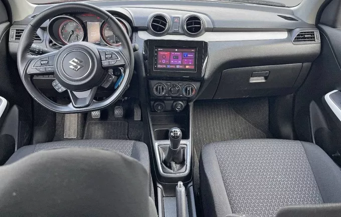 SUZUKI SWIFT 1.2 Dualjet Hybrid Privilège photo 18 13784