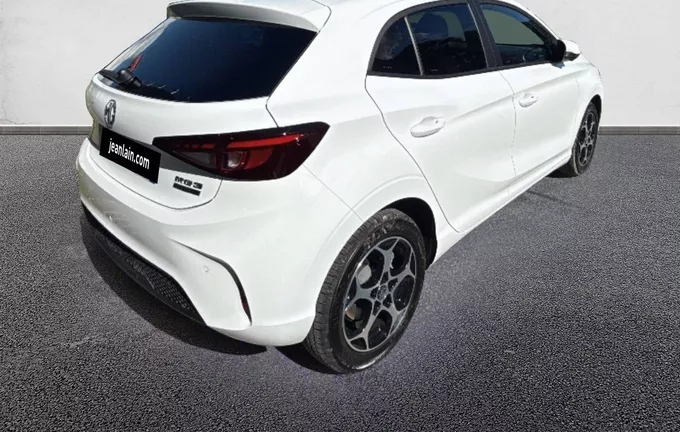 MG MG3 1.5 L Hybrid+ 195 ch Luxury extérieur trois quart arrière droit 7930