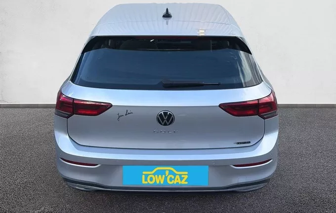 VOLKSWAGEN GOLF 2.0 TDI SCR 150 DSG7 4Motion Style extérieur arrière 213158