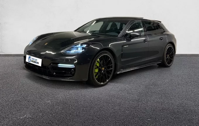 PORSCHE PANAMERA Turbo S V8 4.0 680 PDK Hybrid Sport Turismo extérieur trois quart avant gauche 2123875