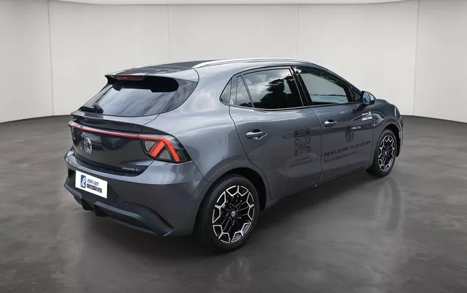 MG MG4 EV Urban 54 kWh - 118 kW Premium extérieur trois quart arrière droit 9900