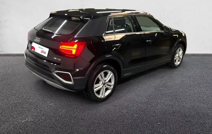 AUDI Q2 30 TDI 116 S tronic 7 Design extérieur trois quart arrière droit 2128175