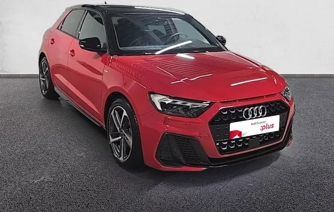 AUDI A1 Sportback 30 TFSI 116 ch S tronic 7 S Line Plus extérieur trois quart avant droit 2130112