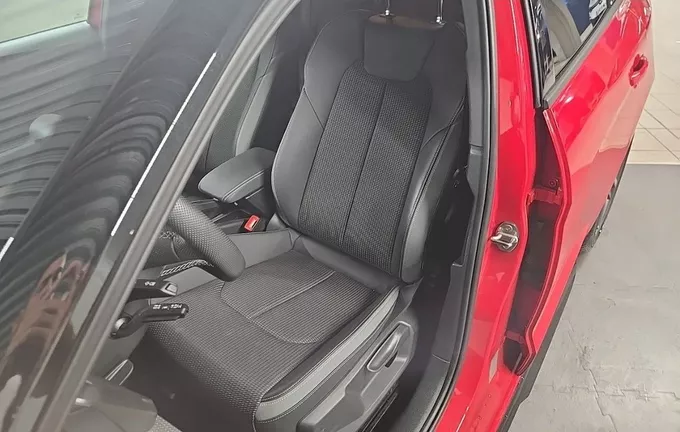 AUDI A1 Sportback 30 TFSI 116 ch S tronic 7 S Line Plus photo 20 2130112