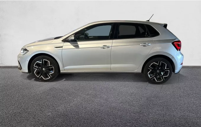 VOLKSWAGEN POLO 1.0 TSI 116 S&S DSG7 R-Line Edition extérieur trois quart arrière gauche 2127695