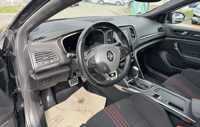 RENAULT MEGANE IV Berline TCe 160 EDC R.S. Line photo 11 560304
