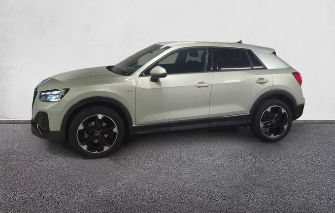 AUDI Q2 35 TFSI 150 S tronic 7 S line extérieur côté gauche 2124025