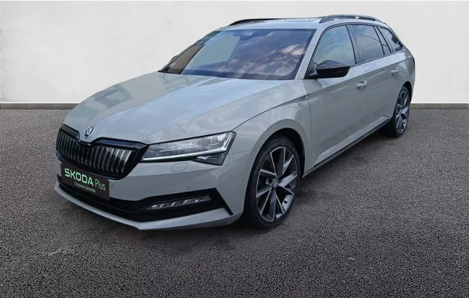SKODA SUPERB Combi 1.4 TSI PHEV 218 ch DSG6 Sportline extérieur trois quart avant gauche 2129878