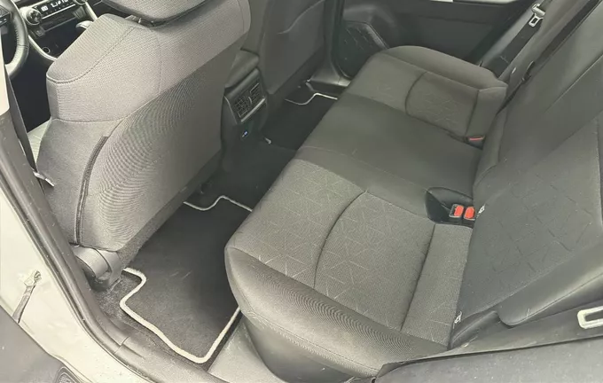 TOYOTA RAV4 Hybride 222 ch AWD-i Dynamic photo 11 213030